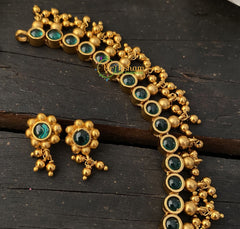 Simple Elegant Green Kemp Choker -G2411