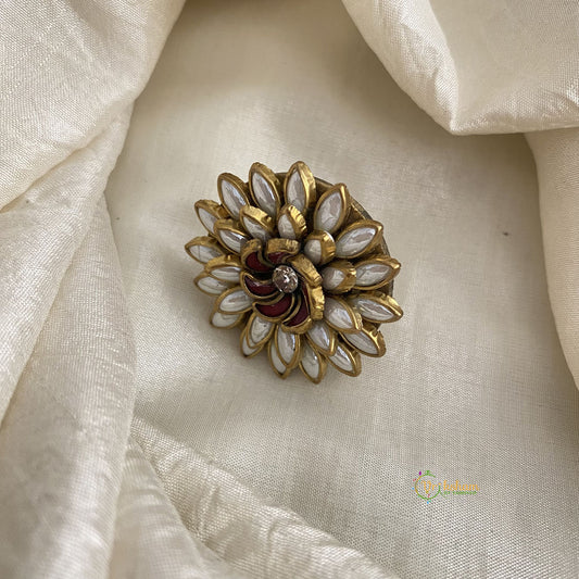 Pearl White & Red Kundan Pendant Ring-Flower-H749
