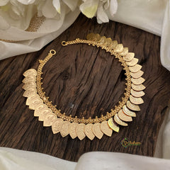 Traditional Kerala Lakshmi Elai Neckpiece-G11398