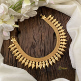 Traditional Kerala Malli Mottu Short Neckpiece-G11404