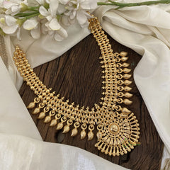 Traditional Gold Look Alike Kerala Style Short Neckpiece-G11388