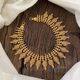 Traditional Kerala Malli Mottu Short Neckpiece-G11399