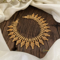 Traditional Kerala Malli Mottu Short Neckpiece-G11399