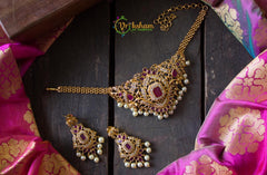 High Neck Choker with Big Red Stones and Lookalike Diamonds-G790