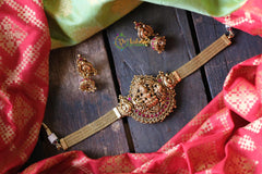 High neck Lakshmi choker with golden pearls embellishments - Red-Green-G732