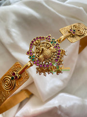 Premium AD Stone Peacock Pendant Plain Hipbelt Golden beds -3828