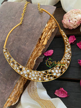 Precious Kundan Jadau Pendant Hasli Choker- White- J237