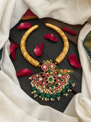 Exquisite Jadau Kundan Hasli Choker- J445