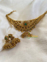 AD Stone Centre Green Stone High Neck Choker -G5993