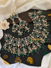 Green Victorian Diamond Short Neckpeice -VV240