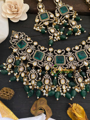 Green Victorian Diamond Short Neckpeice -VV240