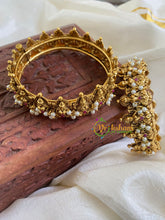 Lakshmi Temple Bangles-Screw Type-Red-G5986