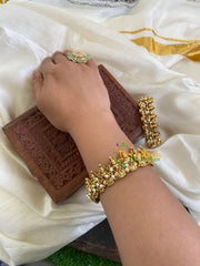 Lakshmi Temple Bangles-Screw Type-Red-G5986