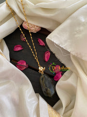 Stone Pendant Pearl neckpiece -Black Rainbow-P029