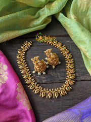 Gold Look Alike Short Neckpiece -Leaf Design -G842