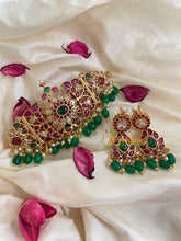 Premium Kemp High neck Choker -Red Green-GREEN BEAD-G5401