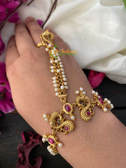 Premium Bracelet with Finger Ring -Pearl-G2626