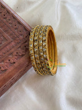 Thin Silk Thread Kundan Bangle -White Brown-Dice-G6122