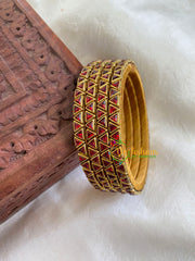 Thin Silk Thread Kundan Bangle -Reddish Maroon- Triangles -G6139