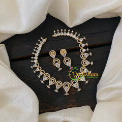 Gold Tone American Diamond Choker Short Neckpiece -G6582