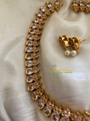 Simple Traditional Kemp Neckpiece-White-G3386