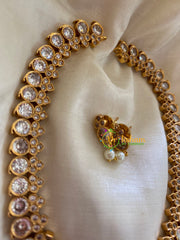 Simple Traditional Kemp Neckpiece-White-G3386