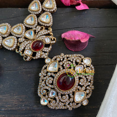 Red Victorian Diamond Short Neckpiece-VV064