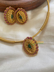 AD Stone Peacock Pendant Hasli-Red Green-G5625