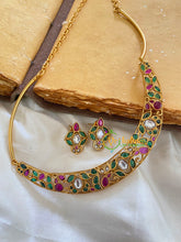 Pendantless Hasli -Green Red-Oval-G5632