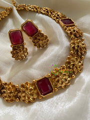 Simple Floral 3 Red AD Stone Choker-G3565