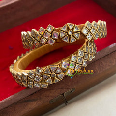 Kada Kundan Bangle-Square -Gold- G3653