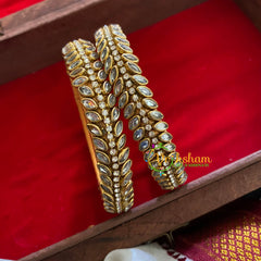Kada Kundan Bangle-Oval-Golden-G3657
