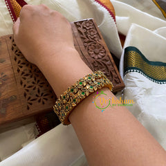 Kada Kundan Bangle-Flower-Green and Golden-G3666