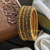 Single Line Kundan Bangle-Triangle -GREEN-OPAQUE-g3651