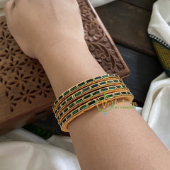Single Line Kundan Bangle-Line-Green-Glossy-G3688