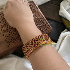Single Line Kundan Bangle-Triangle -Maroon Glossy-g3650