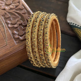 Single Line Kundan Bangle-Triangle -Mehendi Gold Glossy-g3647