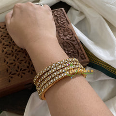 Single Line Kundan Bangle-Triangle-WHITE-Glossy-G3644
