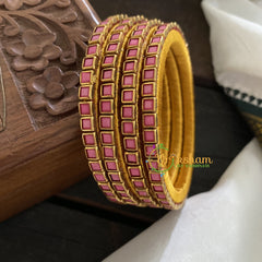 Single Line Kundan Bangle-Opaque- light Pink-G3609
