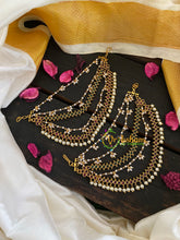 Red Green AD Stone 5 Layered maatil-Ear Chain-G5711