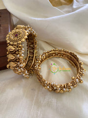 Antique Gold Pearl Bridal Bangles-Conch Shell-G7854