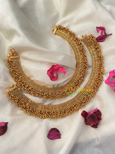 Premium Bridal Anklets-Cluster Ghungroo-G4658