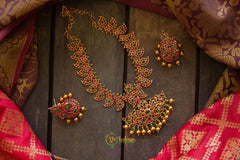 Precious Kemp Neckpiece with Golden Beads-G584