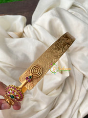 AD Stone Floral Pendant Plain Hipbelt-G4689