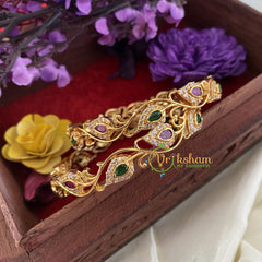 Premium AD Stone Bangles-Leaf Fern -G6814