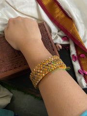 Kada Kundan Bangle -Gold Yellow-G4823