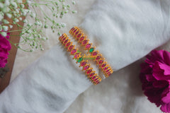 Red With Green Kemp Bangles -G1979