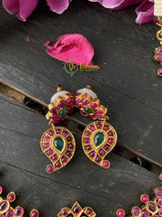 Exquisite Traditional Maanga Kemp Choker -Red Green -G2216