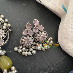 Oxidized Silver Pearl Choker-Olive Green -S286