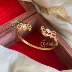 Gold Look Alike Kada Bracelet -Paisley -G067